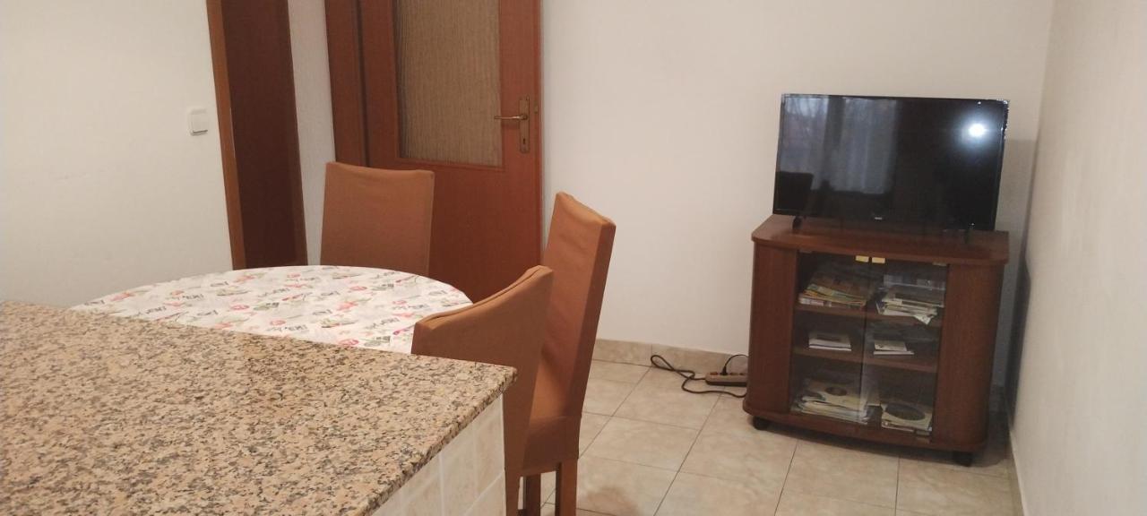 Apartmani Jere Kastav Rubesi Buitenkant foto