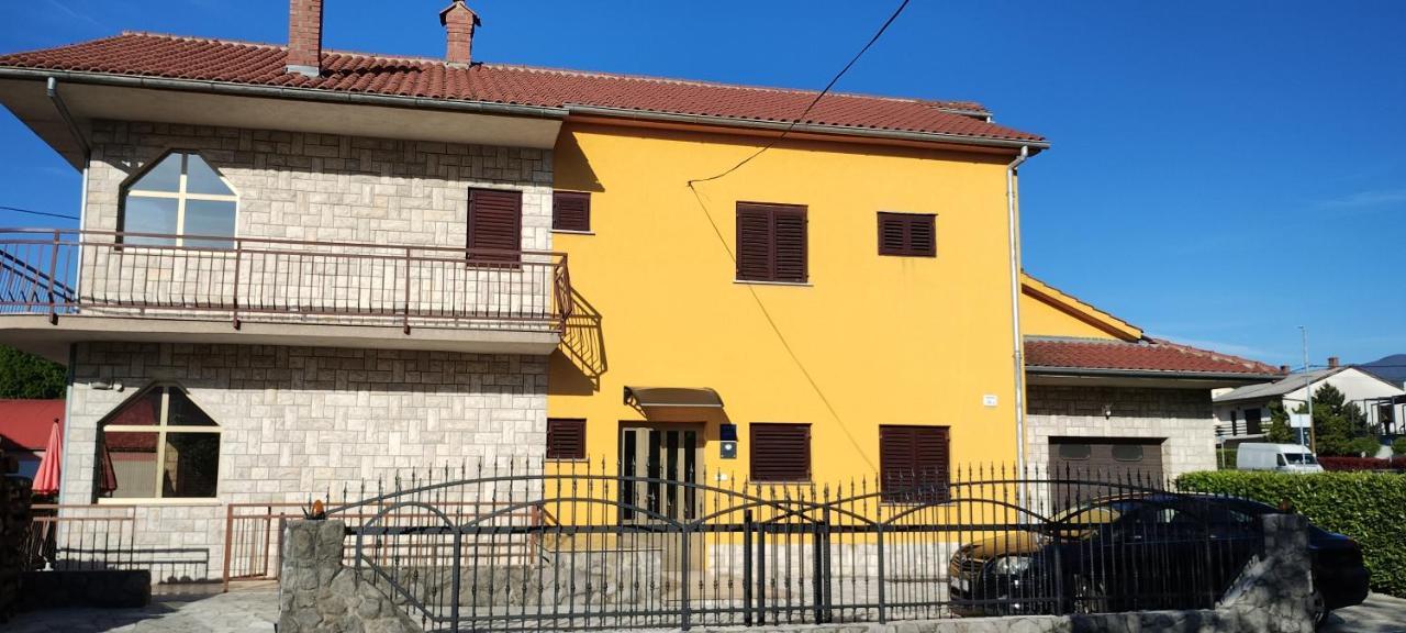Apartmani Jere Kastav Rubesi Buitenkant foto